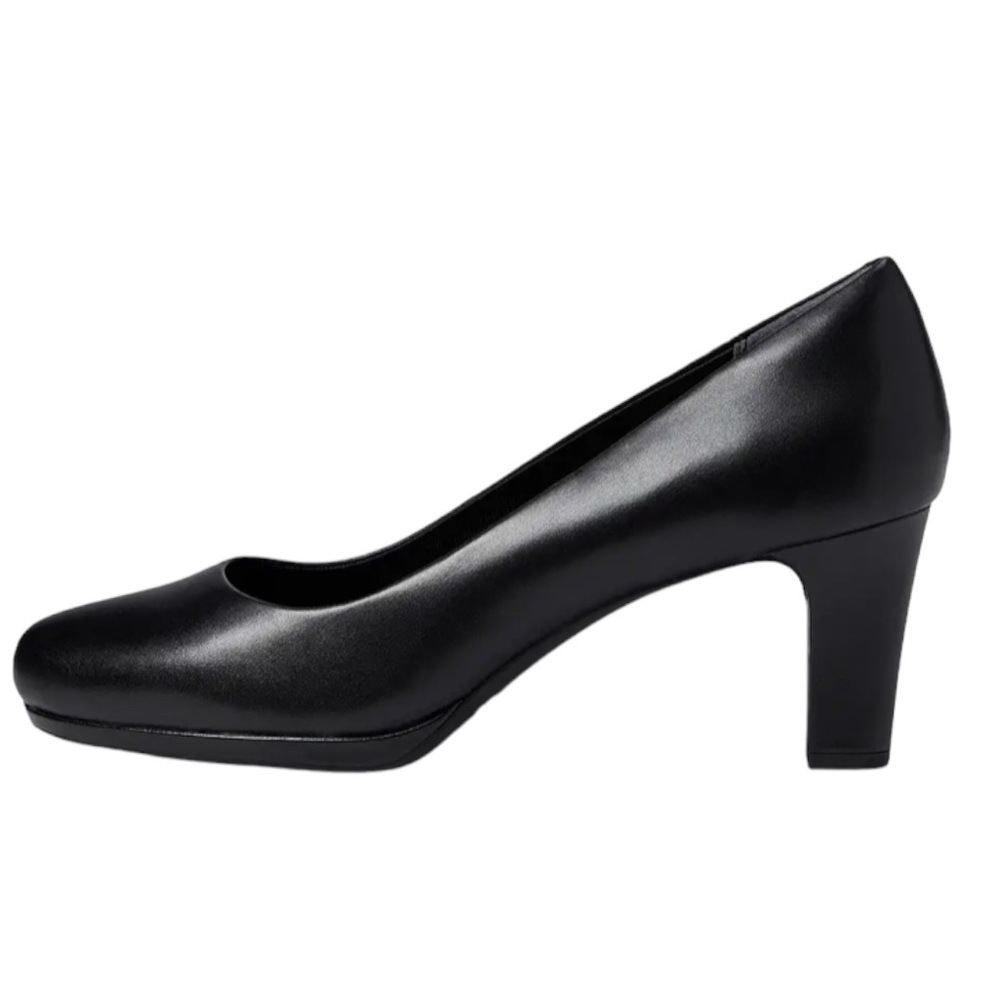 Women’s Rockport Size 7.5 Total Motion
Sydney Pump Black Leather